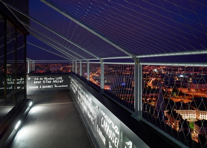 Organiser un afterwork d'entreprise pour vos collaborateurs sur le plus haut rooftop de Nantes